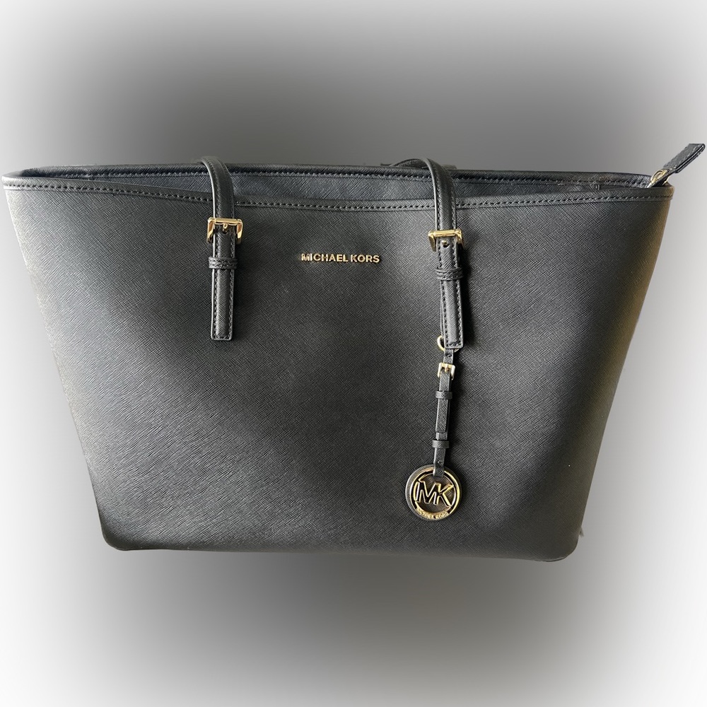 NWOT Michael Kors jet set laptop tote